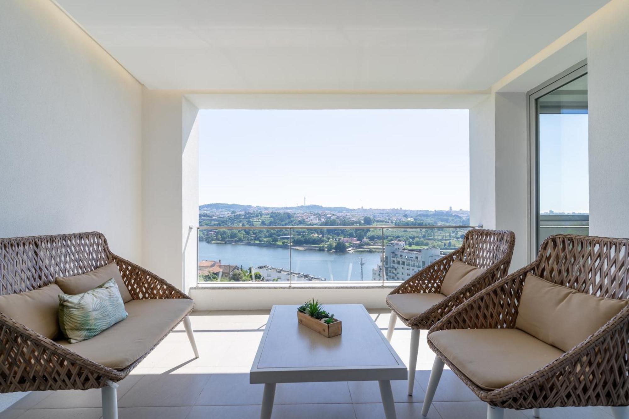 Porto & Douro Vista Apartments By Inviting Valbom  Exterior photo